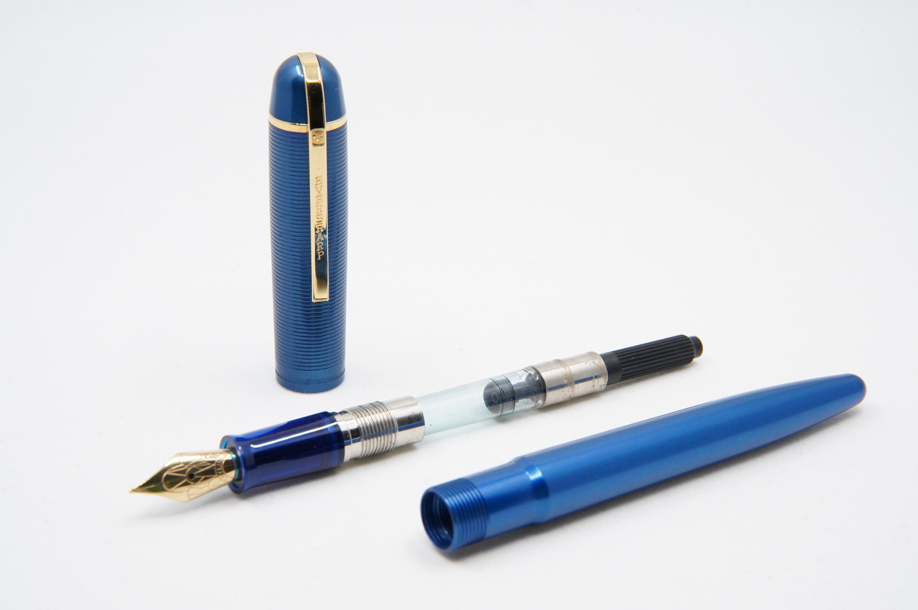 Wahl Eversharp Skyline FP Aluminum Blue - The iconic SKYLINE created by Henry Dreyfus in 1939